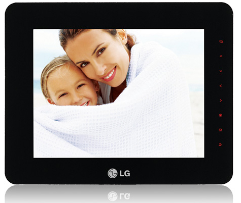 LG F1020N digital photo frame Black – image 1