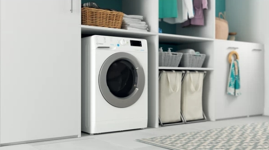 Indesit BDE 86435 9EWS EU – image 5