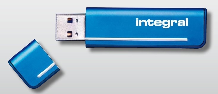Integral 8GB USB 2.0 ENVOYplus w/ READYBOOST