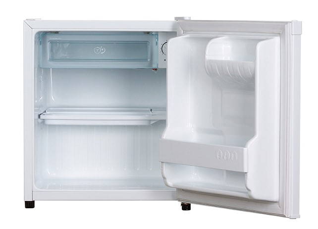 LG GC-051SW fridge Freestanding White – image 2
