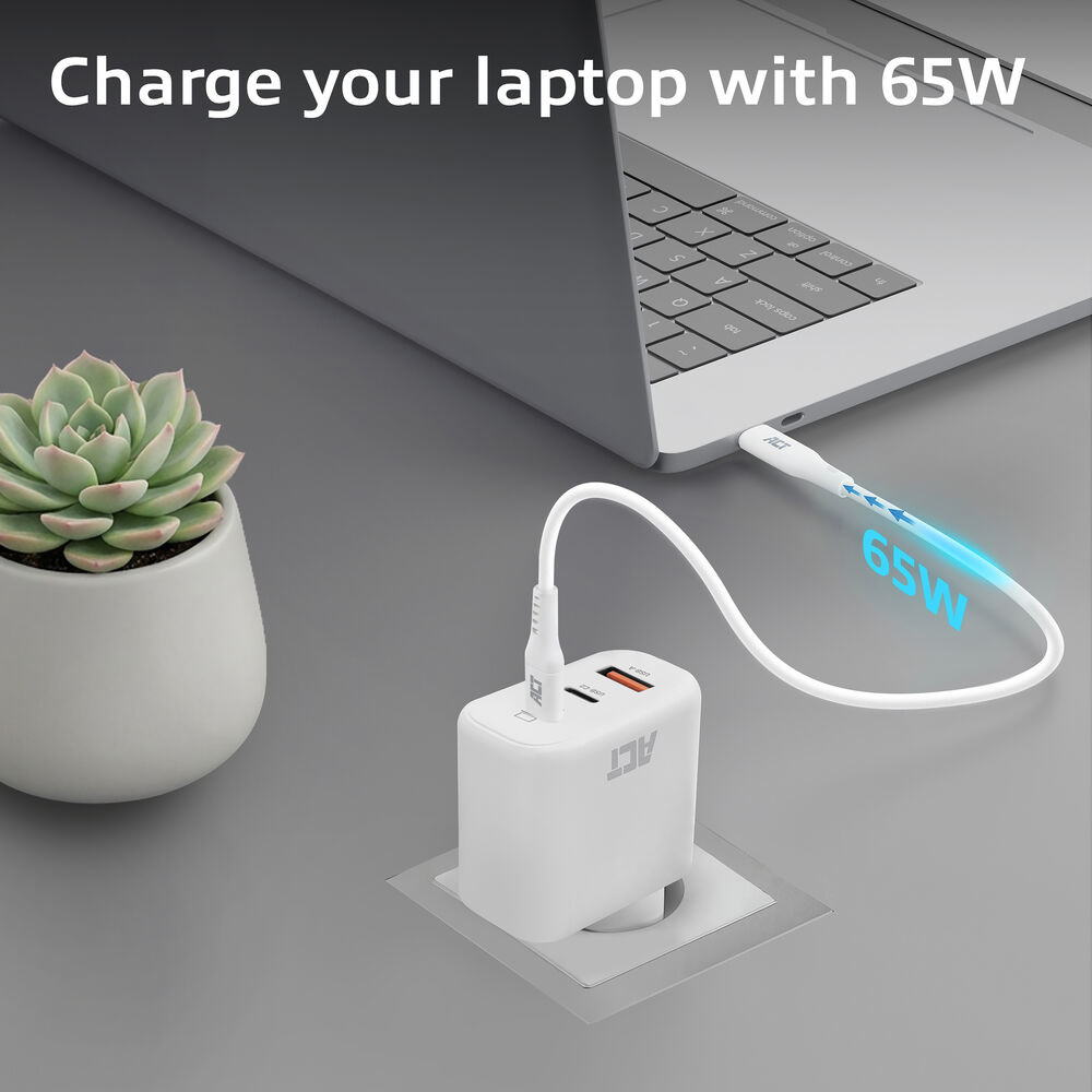 ACT USB-C/USB-A Charger – image 3