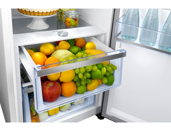 Samsung RR39M7140WW fridge Freestanding – image 6