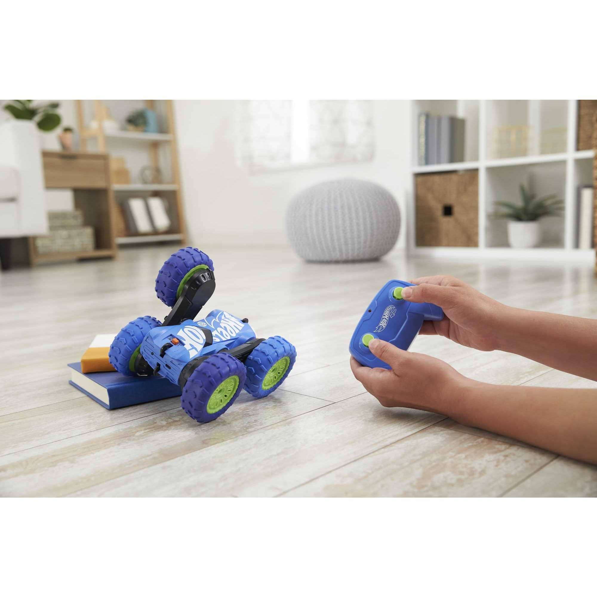 Hot Wheels HGV90 remote controlled toy – image 2