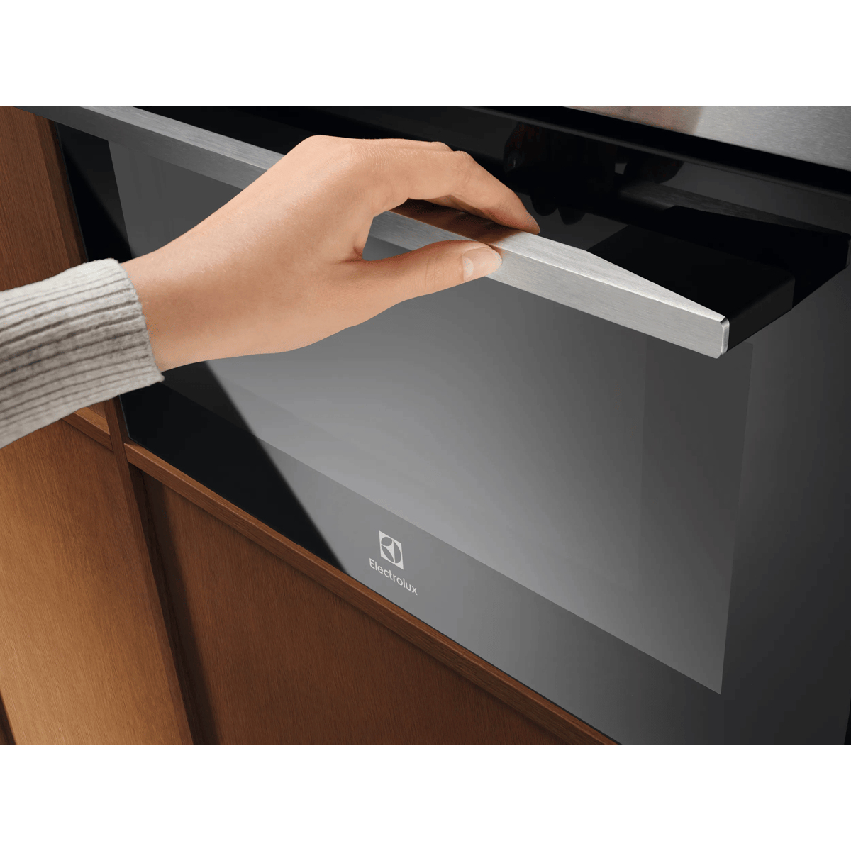 Electrolux KVMFE46GX 44 L 2100 W Stainless steel – image 3