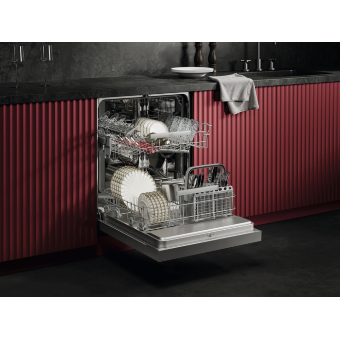 AEG GU620C1SFM Undercounter 13 place settings – image 3