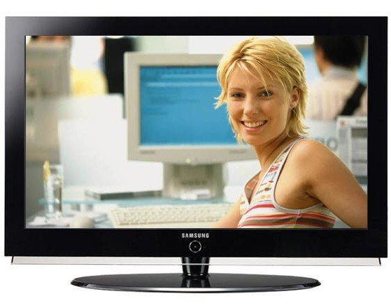 Samsung LE-32M71B TV – image 3