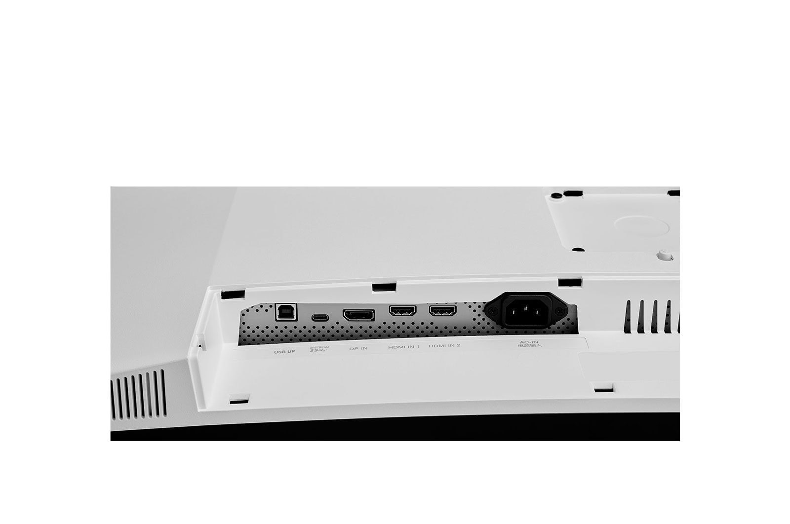 LG 49WQ95C-W.AWH computer monitor – image 8