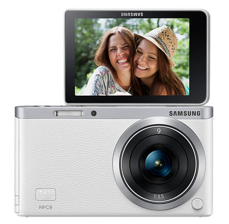 Samsung Mini + 9mm + 16GB MicroSD + Lowepro Case – image 9