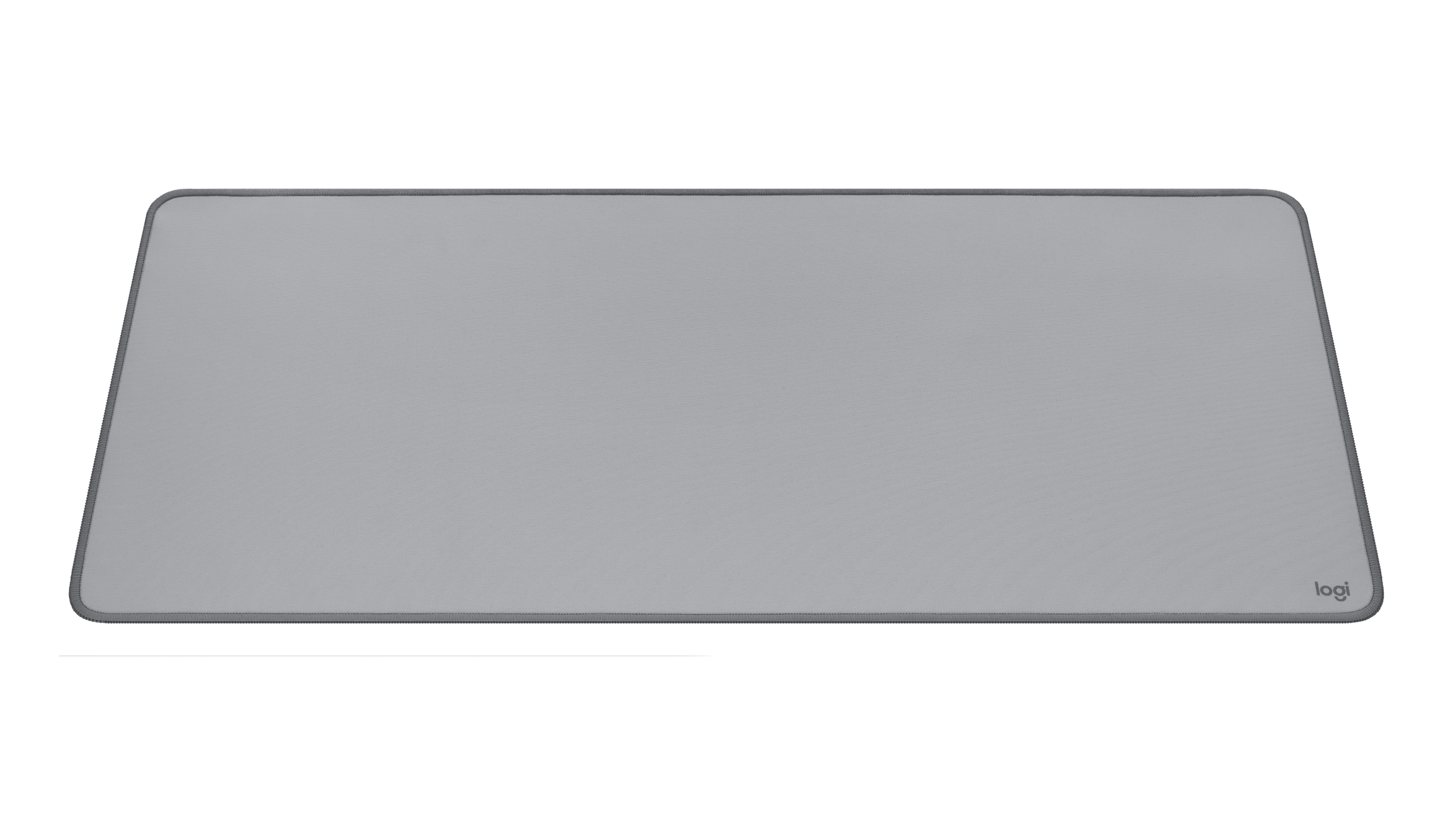 MousePad Logitech Desk Mat, 100% Poliester Reciclado, A Prueba de Salpicaduras, 700mm x 300mm x 2mm, Color Gris