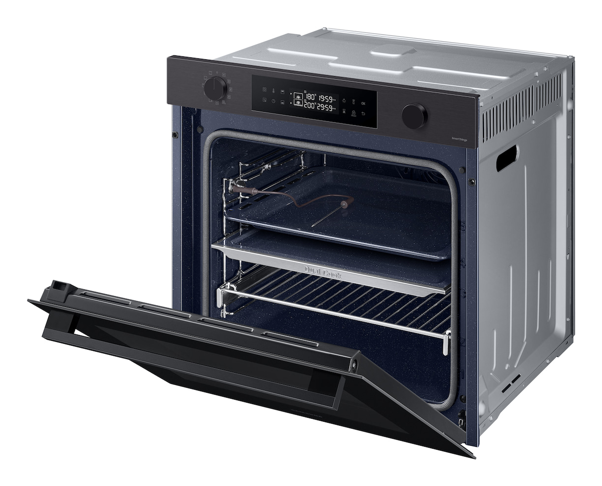 Samsung NV7800B 76 L 3650 W Black – image 7