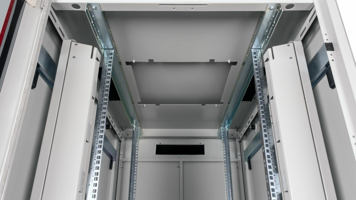 Equip Dynamic Flex 19' Cabinet, 42U – image 6