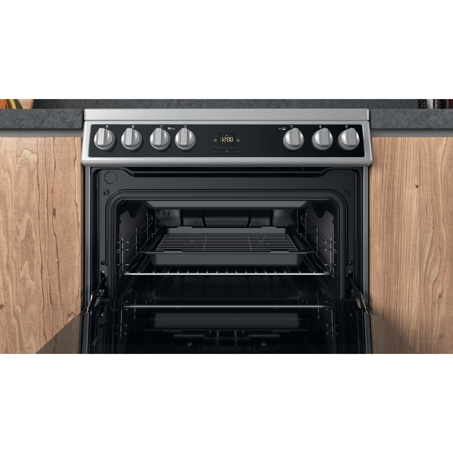 Hotpoint HDT67V9H2CX/UK Freestanding cooker Ceramic hob Silver – image 3