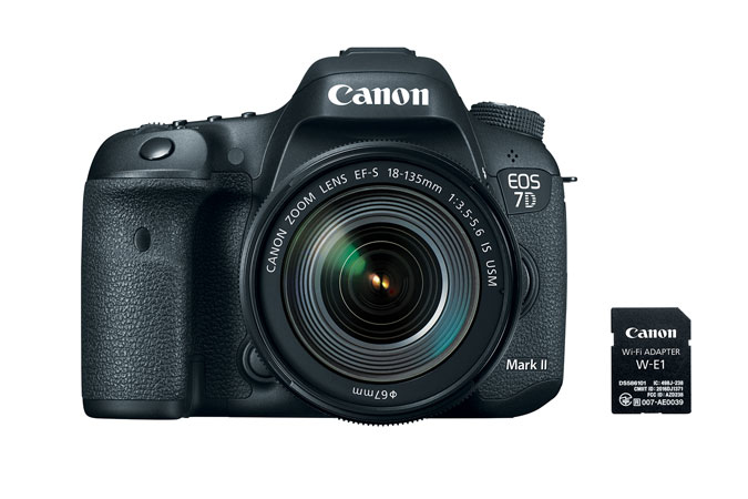 Canon EOS 7D Mark II - Wi-Fi Adapter W-E1 KIT - digital camera - SLR - 20.2 MP - APS-C - 1080p / 59.94 fps - 7.5x optical zoom EF-S 18-135mm IS USM lens - Wi-Fi