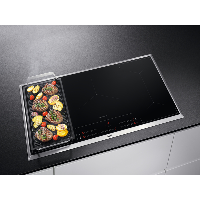 AEG IKS9545BXB Black Built-in – image 3