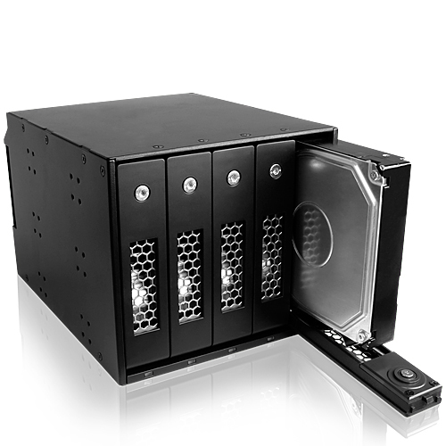 ICY BOX IB-545SSK disk array – image 4