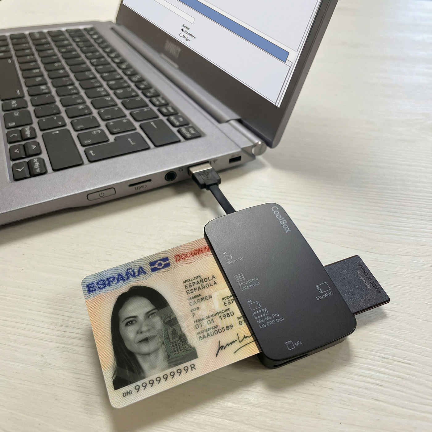 CoolBox COO-CRE-4AC card reader USB Black – image 5