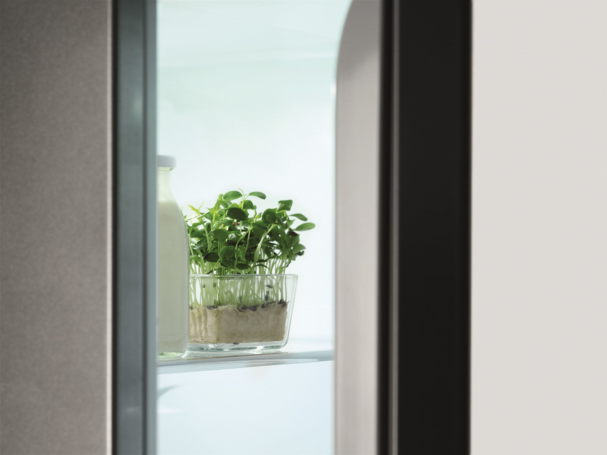 Electrolux EN4084JOX fridge-freezer Freestanding – image 7