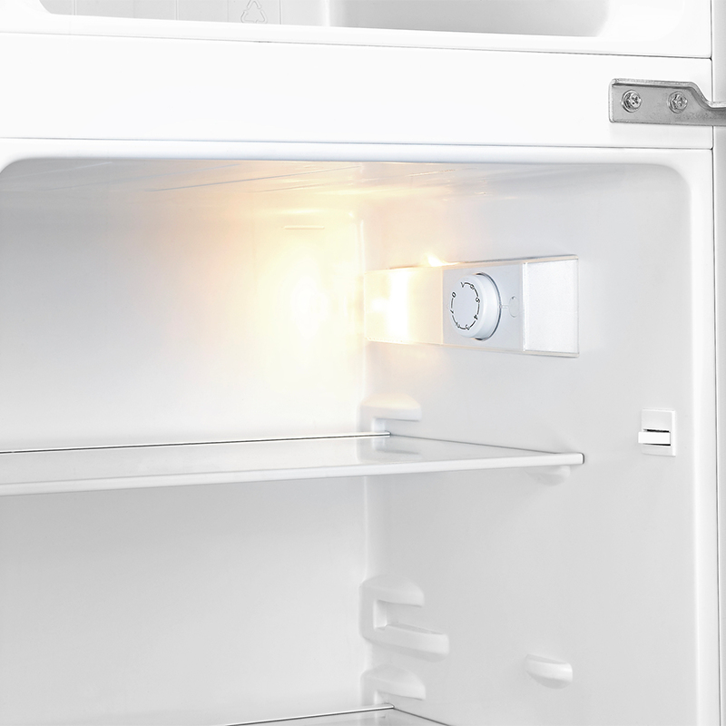 Hisense RT156D4ABF fridge-freezer Freestanding – image 5