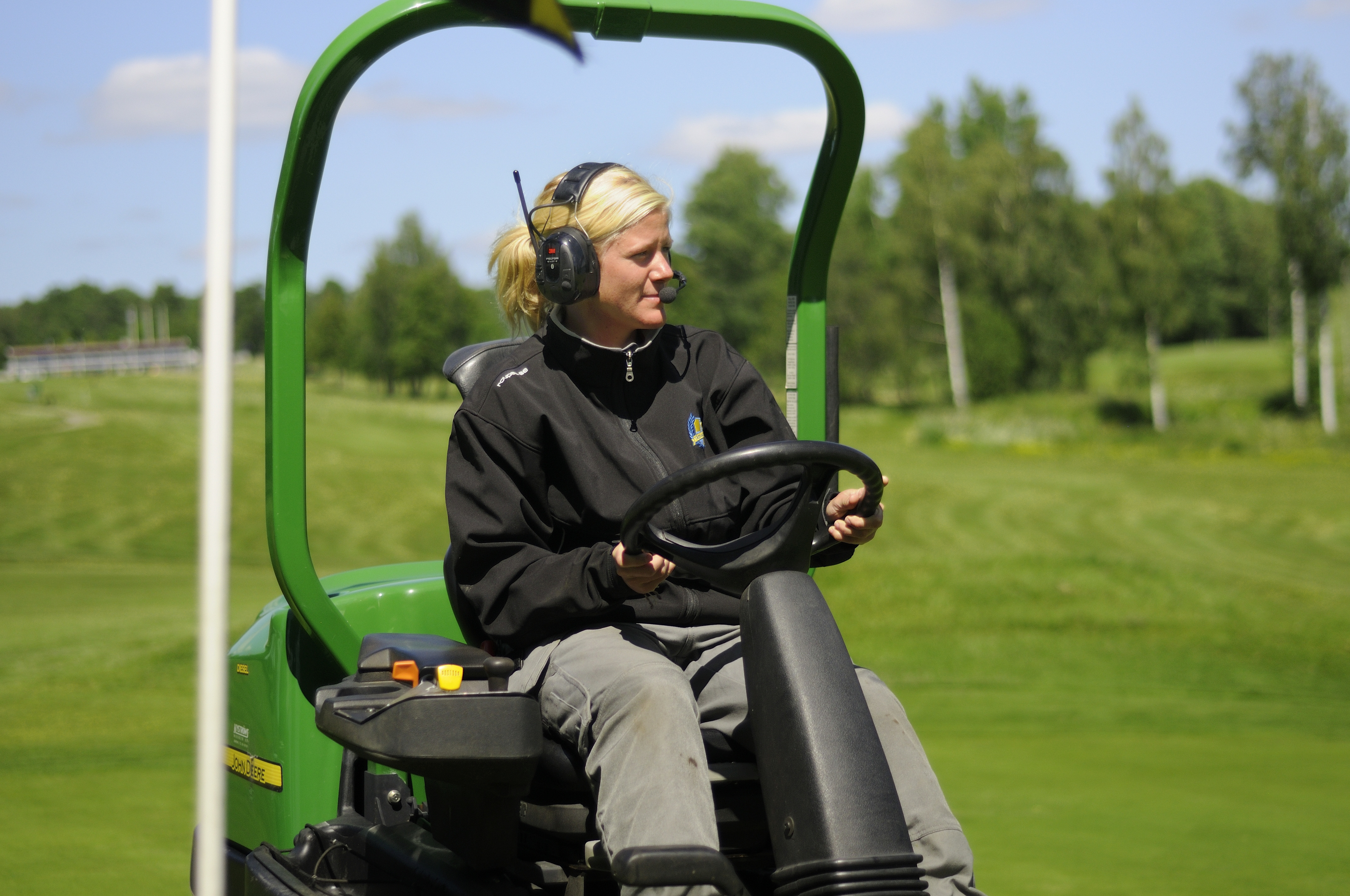3M PELTOR WS Alert XP Bluetooth Hearing-Protector with FM-Radio – image 4