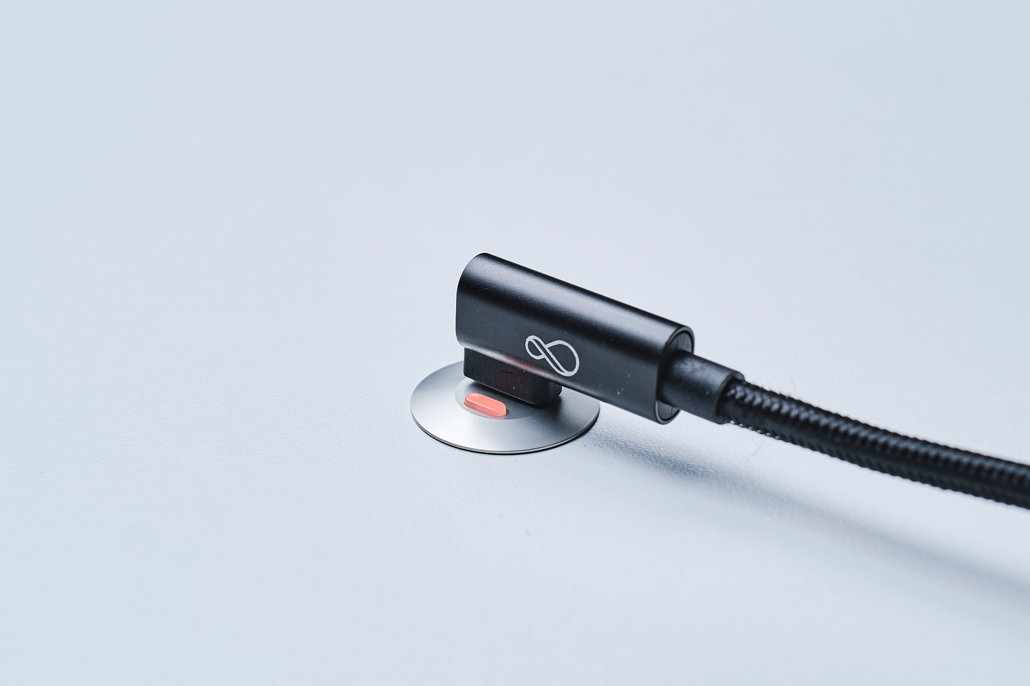 صورة Ochno O-SWO-100-1 USB-C Desktop Embedded Hub