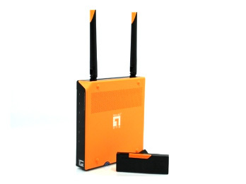 LevelOne WSK-3000 wireless router Fast Ethernet Black, Orange – image 3