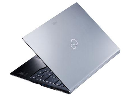 Fujitsu LIFEBOOK UH55/J Intel® Core™ i3 i3-3217U Laptop – image 2