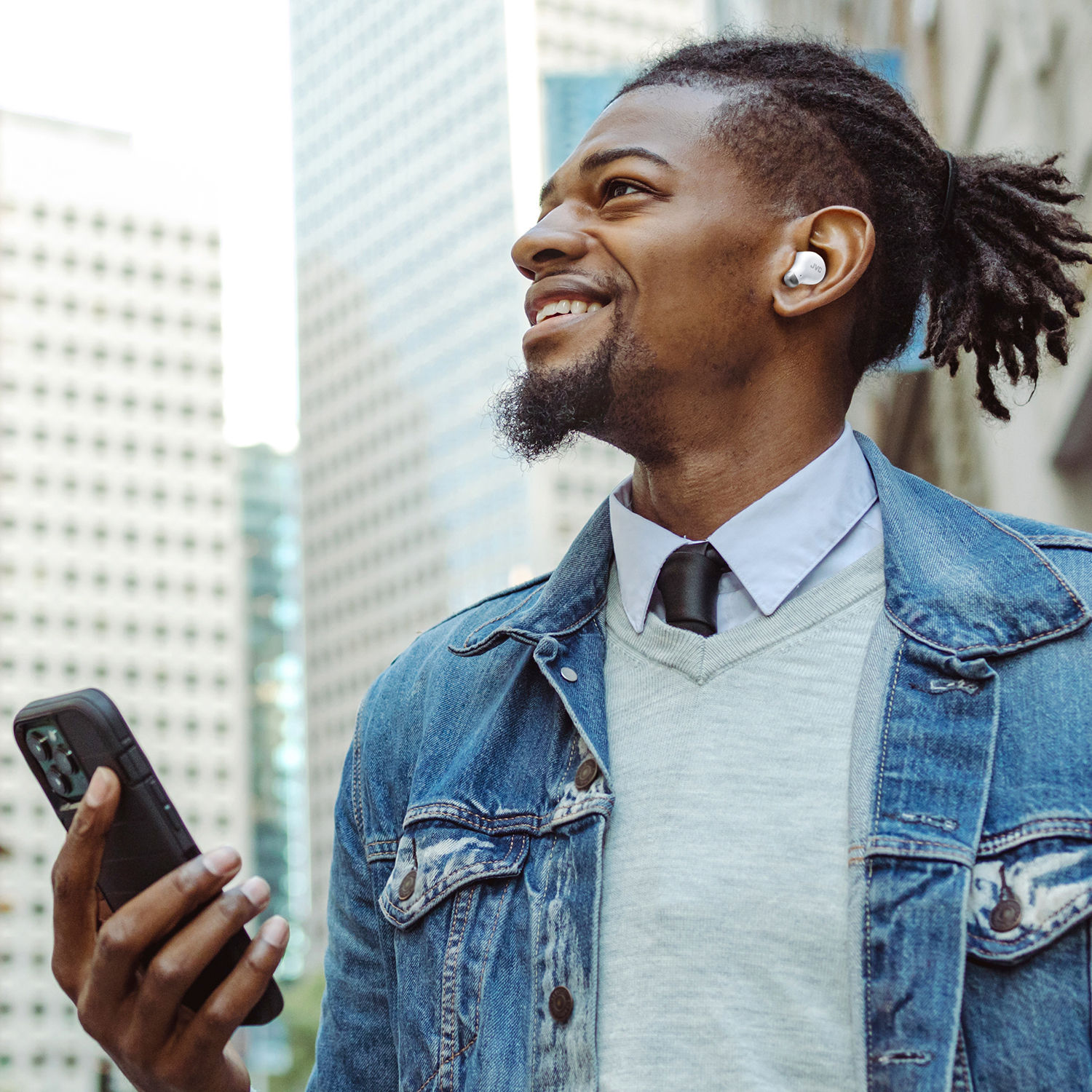 JVC Active Noise Cancelling TWS White – image 8