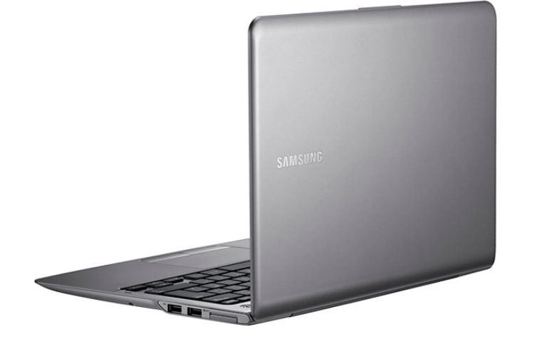 Samsung 5 530U3B-A02ID Intel® Core™ i5 i5-2467M Laptop – image 4