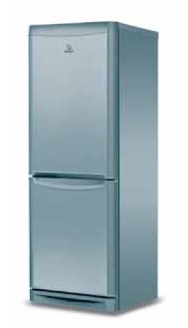 Indesit B16LZ fridge-freezer Freestanding