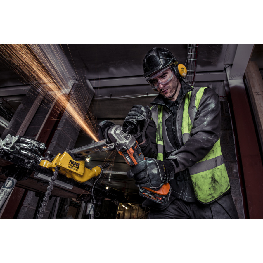 AEG 4935464419 angle grinder – image 4