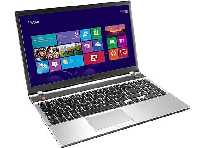 Samsung 5 550P5C-AD2BR Intel® Core™ i5 i5-3210M – image 1
