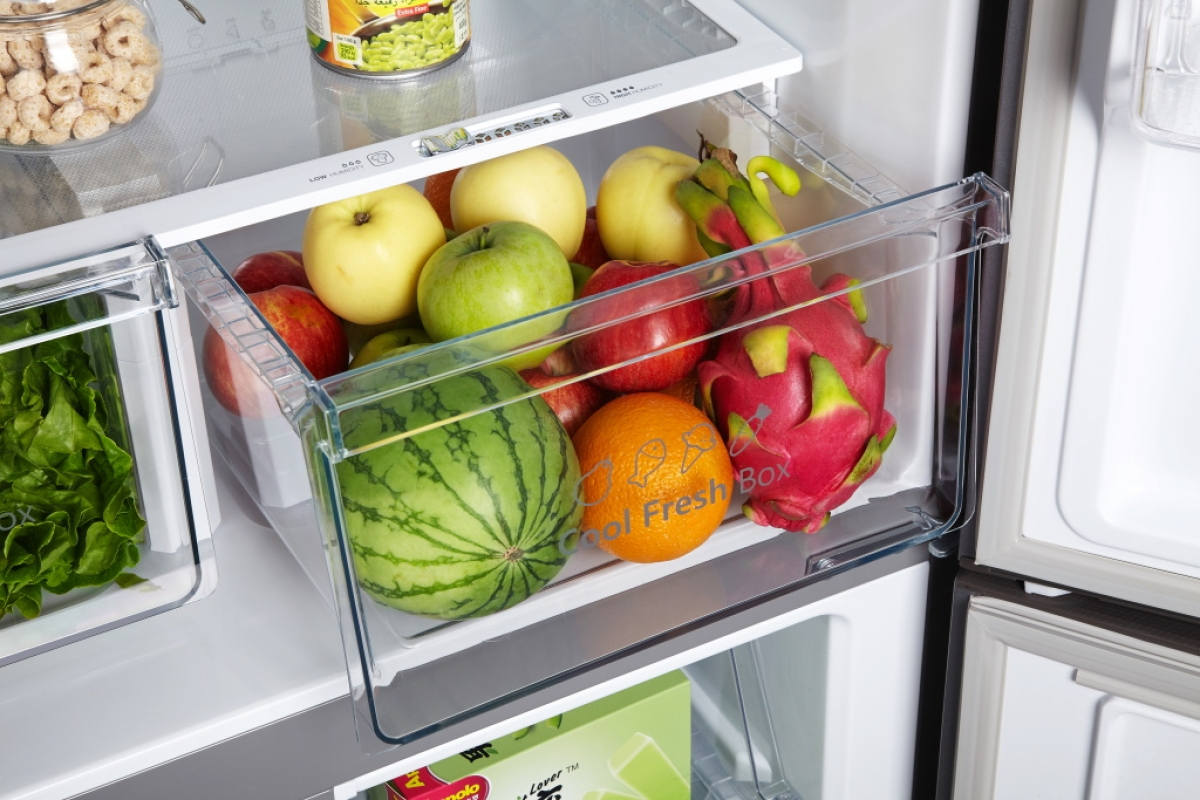 Hisense RQ515N4AC2 side-by-side refrigerator Freestanding – image 8