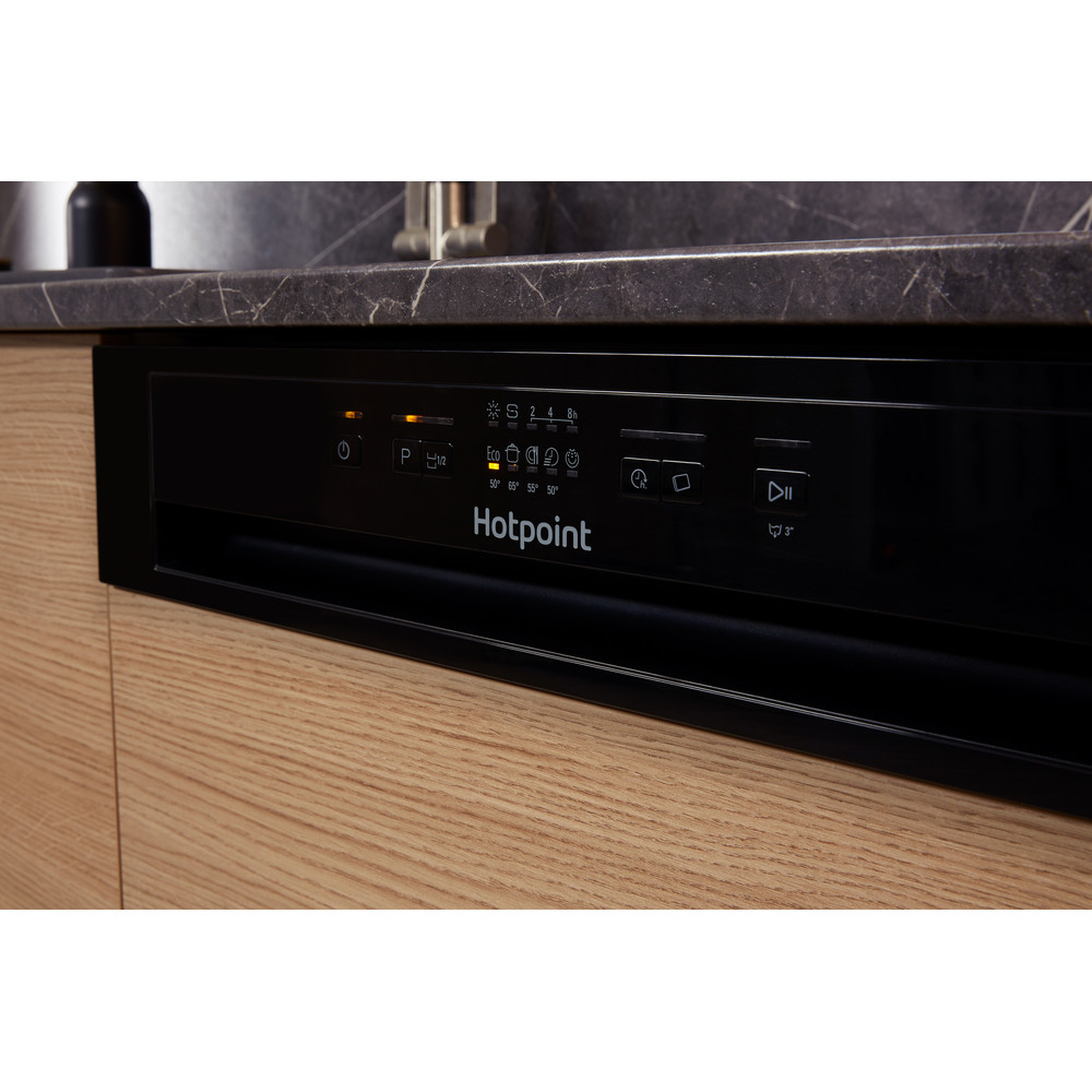 Hotpoint HBC 2B19 UK – image 8
