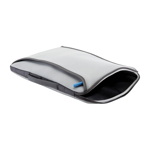 Targus Skins with Handles – image 3
