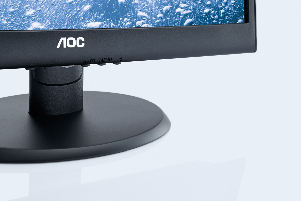 AOC e950Swda-skd computer monitor – image 5