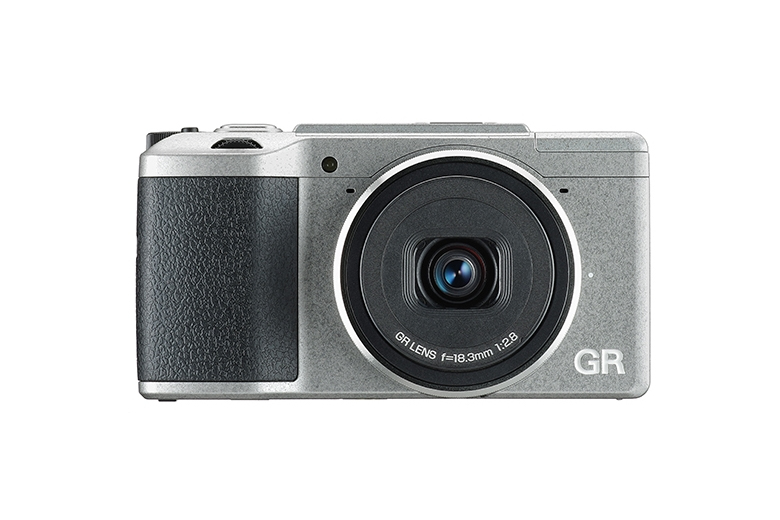 Ricoh GR II Silver Edition – image 2