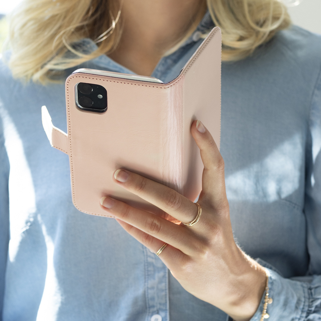 Selencia G99143512206 mobile phone case – image 5