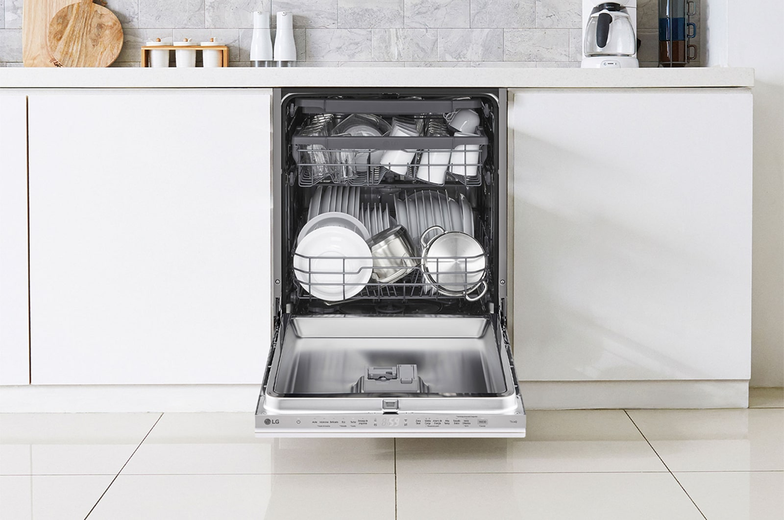 LG DB243TX Fully built-in 14 place settings – image 4