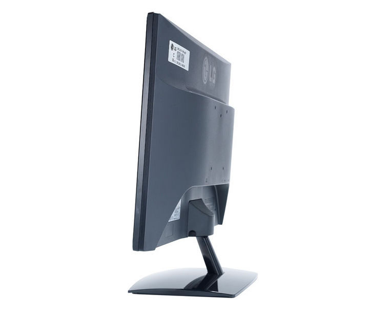 LG IPS235V computer monitor – image 3