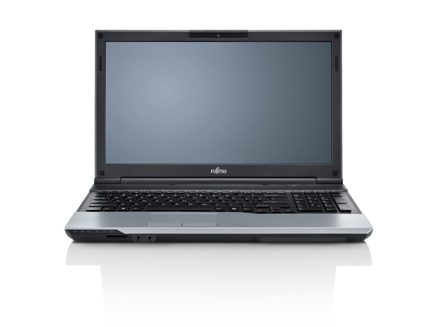 Fujitsu A532 + USB Port Replicator – image 2