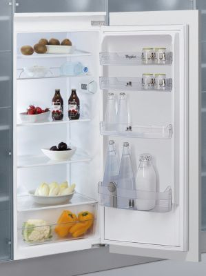 Whirlpool ARG780/A++/1 fridge Built-in