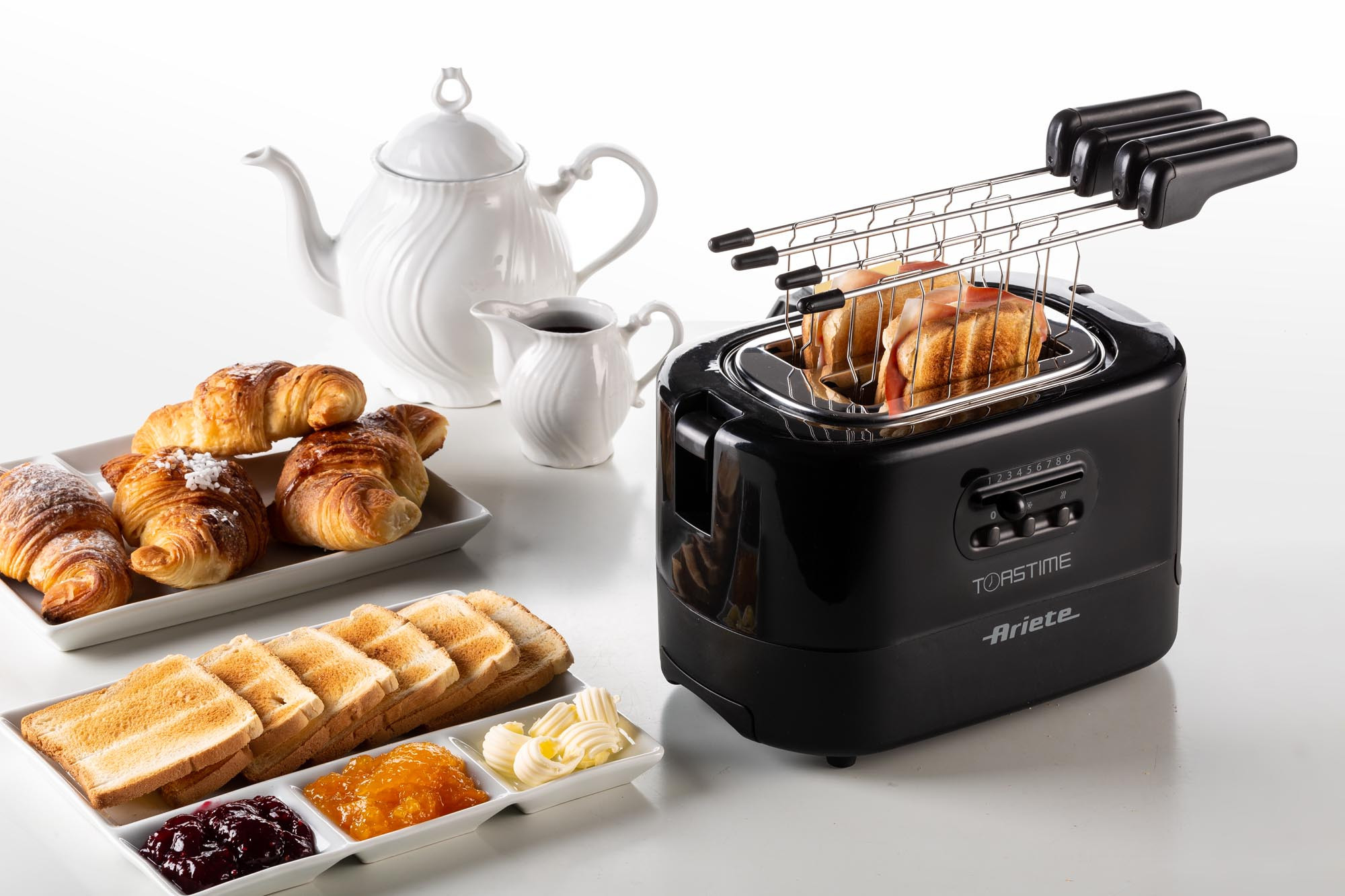Ariete 159 Toastime - Toaster with Tongs for 2 slices of bread - 9 Degrees of Browning - 700 Watt - Black – image 8