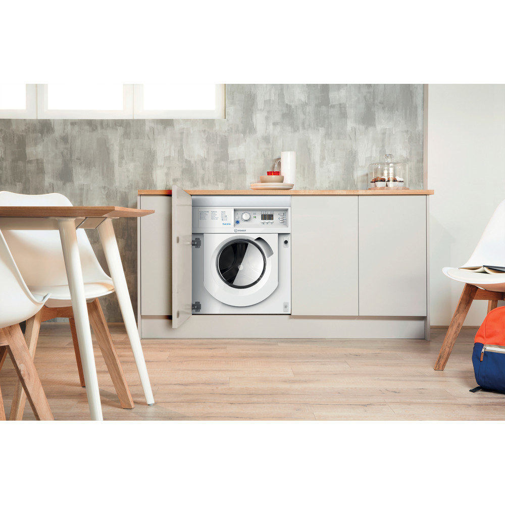 Indesit BI WMIL 71452 UK – image 5