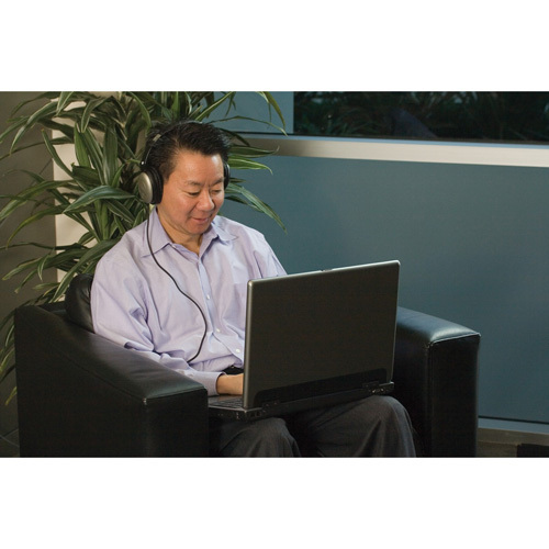 Targus Travel-Ease Active Noise Cancellation Headphones – image 2