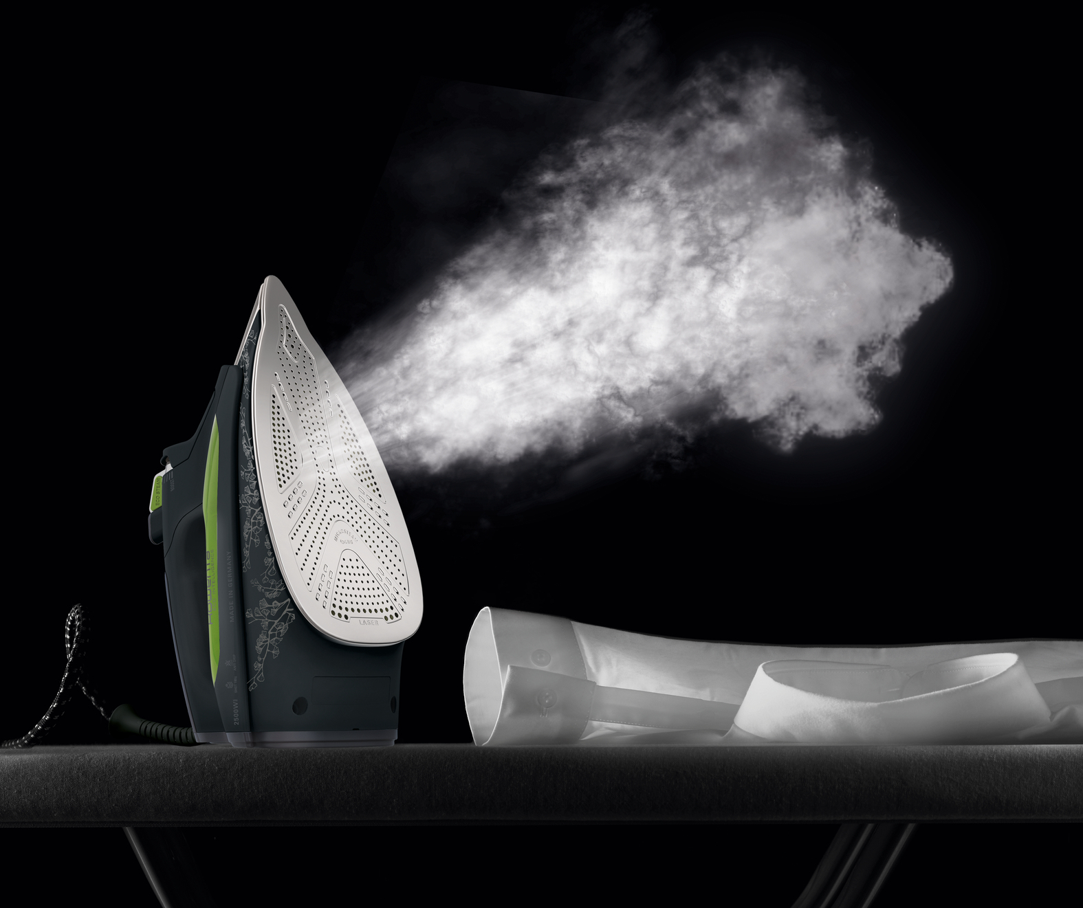 Rowenta DW6030 Dry & Steam iron Microsteam 400 3De soleplate – image 5