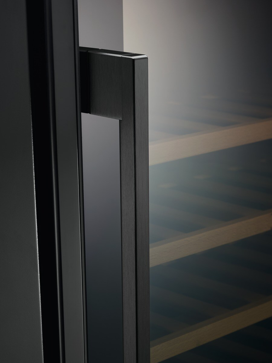 AEG AWUS020B5B Built-in Black 20 bottle(s) – image 5