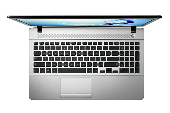 Samsung 2 NP270E5V Intel® Pentium® 2117U Laptop – image 2