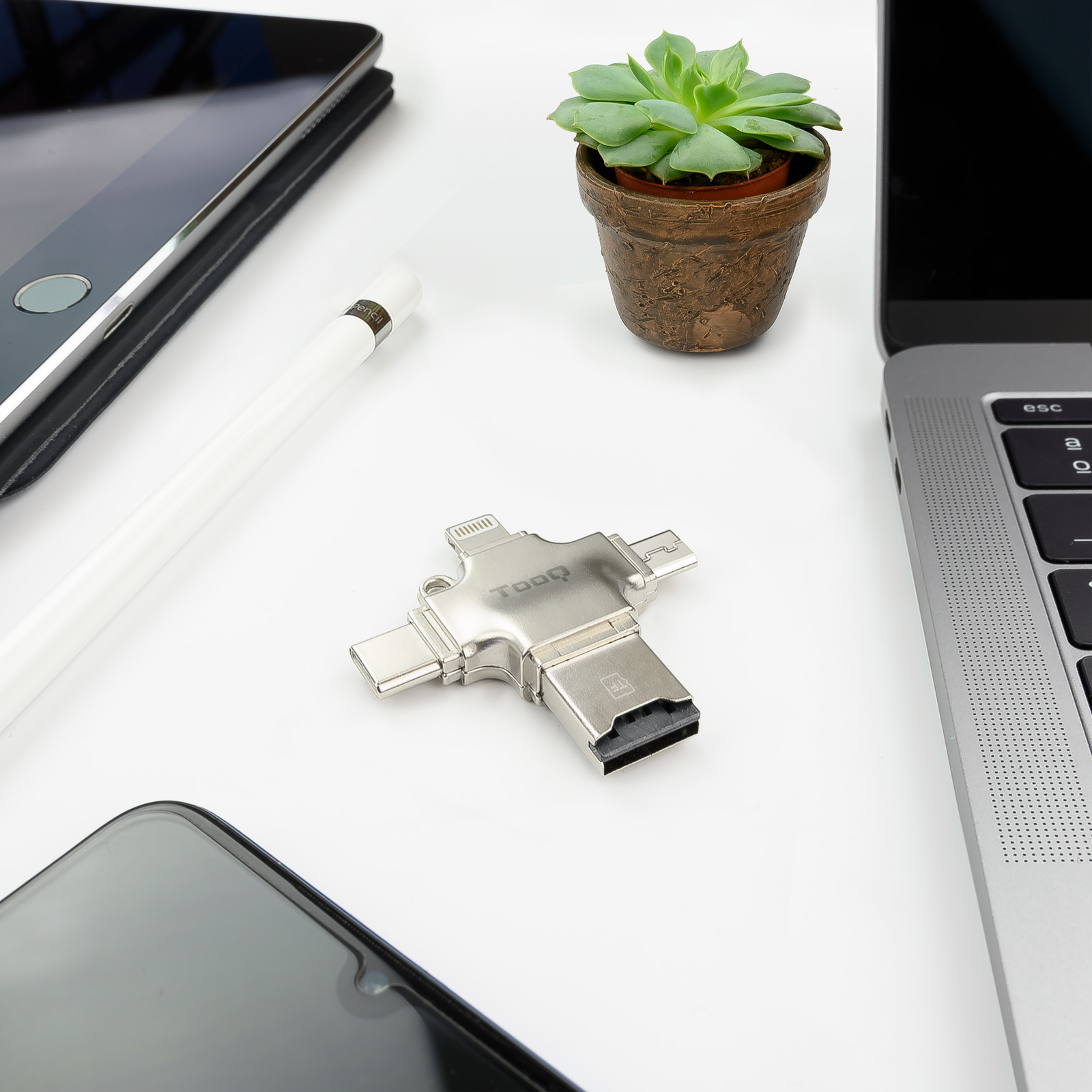 TooQ TQR-4001 card reader USB Type-A/USB Type-C/Micro-USB/Lightning Silver – image 4