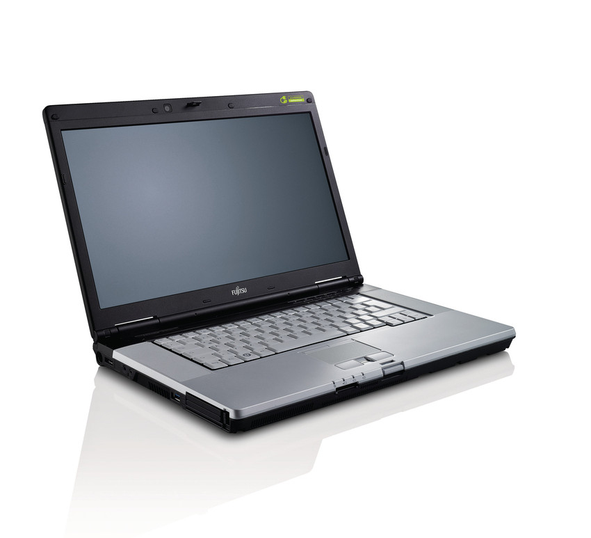 Fujitsu CELSIUS H710 Intel® Core™ i7 i7-2620M – image 2