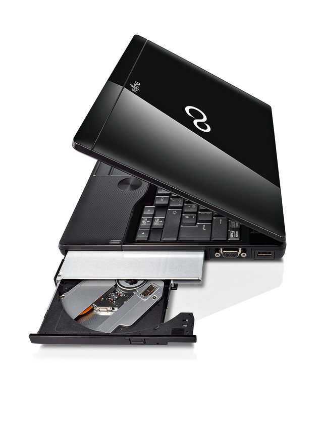 Fujitsu LIFEBOOK P772 Intel® Core™ i7 i7-3667U – image 2